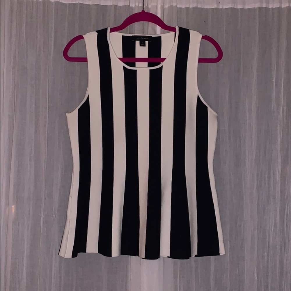 ANN TAYLOR Black and white stripped tank top